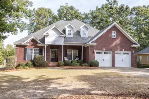 110 Hillflo Ave, Opelika, AL 36801