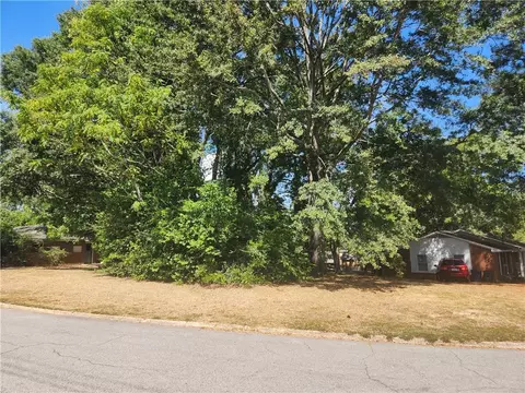 0 Florence Dr, Auburn, AL 36830