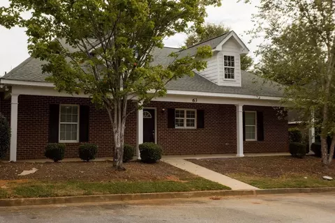 807 W Longleaf Dr #63, Auburn, AL 36832