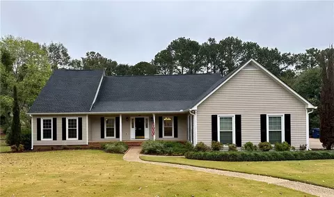 295 Windy Hill Rd, Auburn, AL 36830