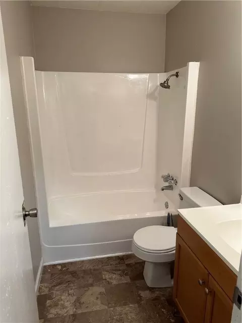 124 Denna Dr, Valley, AL 36854 photo 6