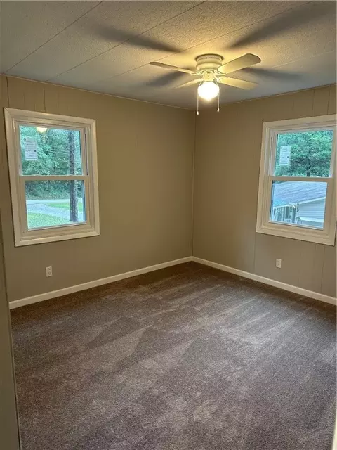 124 Denna Dr, Valley, AL 36854 photo 8
