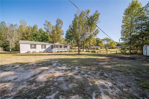 1430 Lee Road 235, Smiths Station, AL 36877