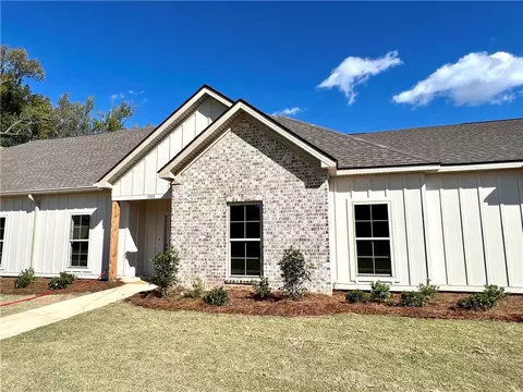 1653 Academy Dr #1503, Auburn, AL 36830