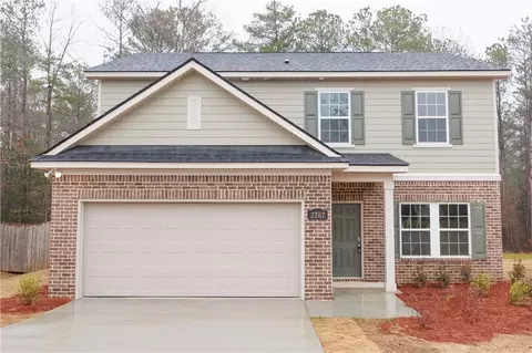 2707 Carriage House Ln, Opelika, AL 36801