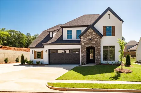 814 Summerlin Cir, Auburn, AL 36830