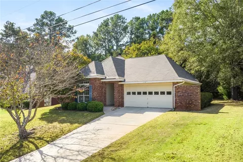 1157 Overwood Ct, Auburn, AL 36830