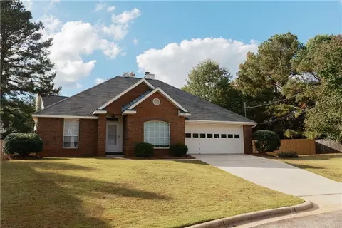 1177 Rustic Ridge Ct, Auburn, AL 36830