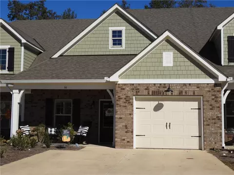 66 Merlin St #C2, Opelika, AL 36801