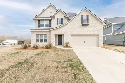 11 Lee Road 2220, Smiths Station, AL 36877