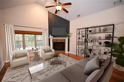 1748 Roanoke Ln, Auburn, AL 36832