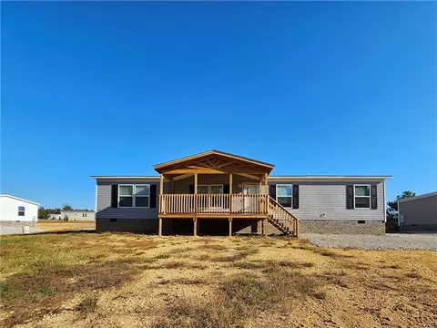 233 Lee Road 2165, Salem, AL 36874