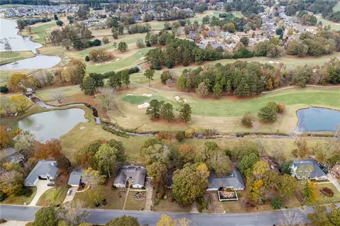 2300 Heritage Dr, Opelika, AL 36801