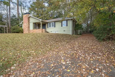 1313 Clearmont St, Opelika, AL 36801