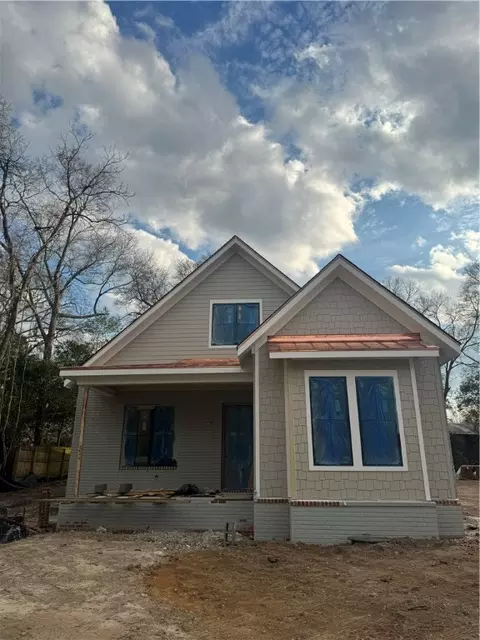 514 Moores Mill Rd, Auburn, AL 36830