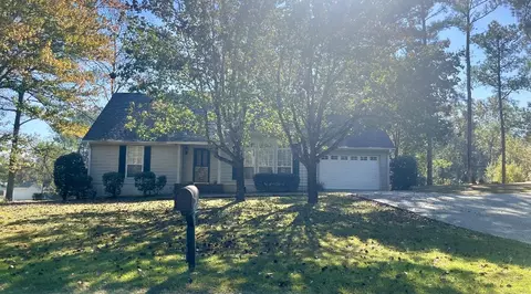 1351 Stillwaters Dr, Dadeville, AL 36853