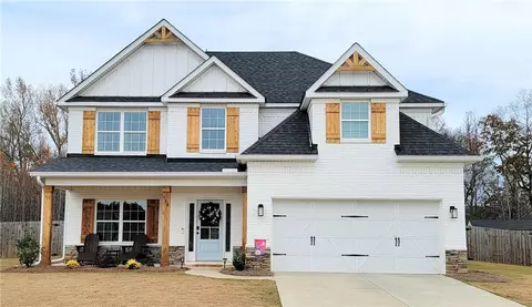 598 Wymond Ct, Opelika, AL 36804