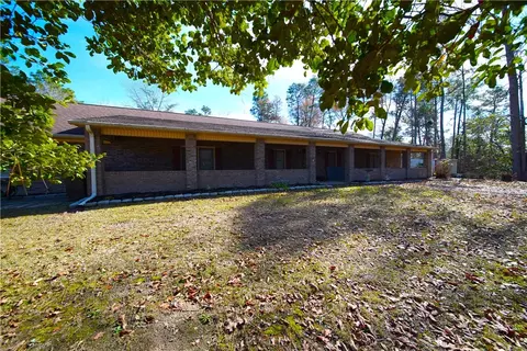21 Lee Road 516, Phenix City, AL 36870