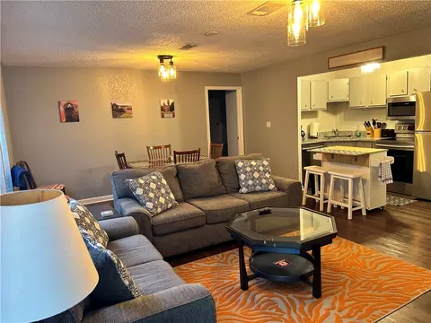 626 Shug Jordan Pkwy #226, Auburn, AL 36832