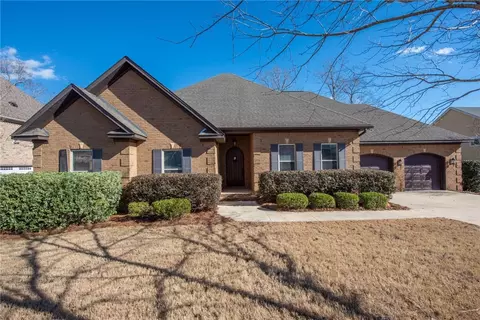 2000 Sequoia Dr, Auburn, AL 36879