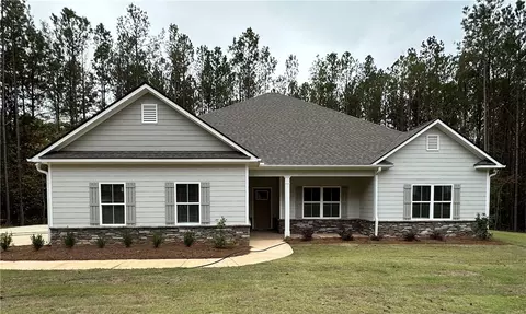 41 Lee Road 356, Valley, AL 36854
