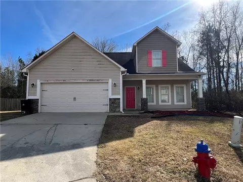 3807 Granite Ct, Opelika, AL 36804