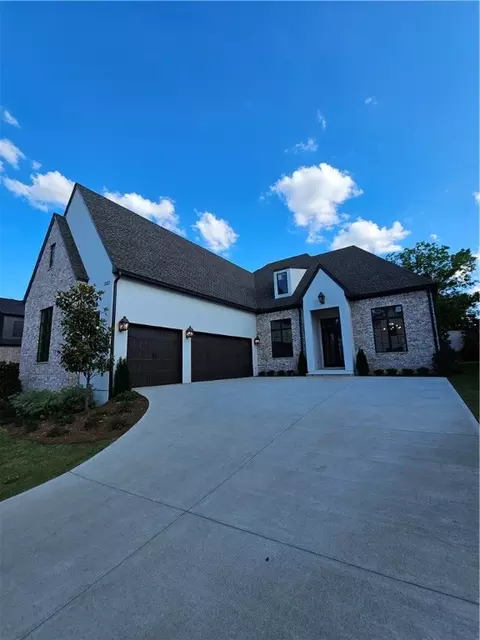 1322 Magnolia Club Ct, Auburn, AL 36830