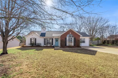 1403 Southers Ct, Opelika, AL 36801
