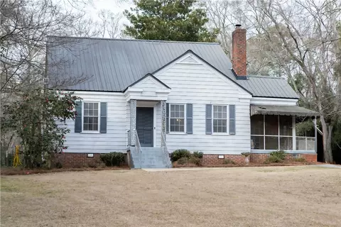 202 5th Ave, Opelika, AL 36801