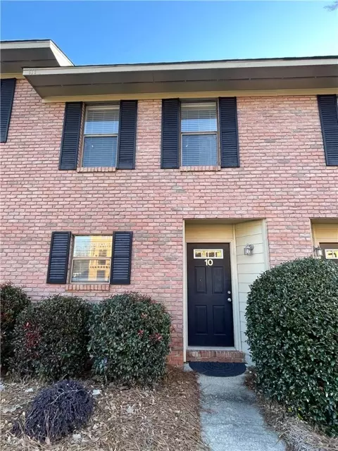 111 S Ross St #10, Auburn, AL 36830