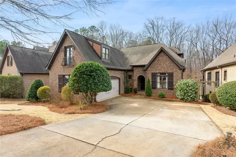 820 Barkley Crest Cir, Auburn, AL 36830