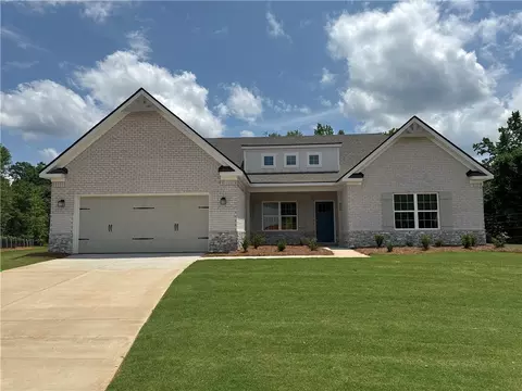 850 Tiger Trl, Opelika, AL 36804