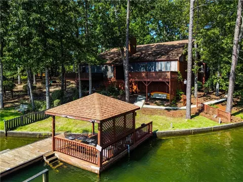 57 Poplar Pt #3, Dadeville, AL 36853