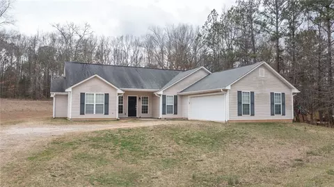 237 Lee Road 418, Opelika, AL 36804