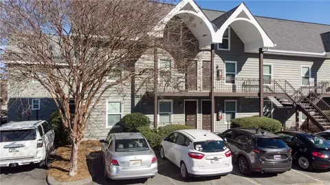 148 Thomas St #1, Auburn, AL 36830