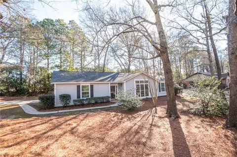 630 N College St, Auburn, AL 36830