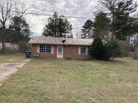 23487 Veterans Memorial Pkwy, Camp Hill, AL 36879