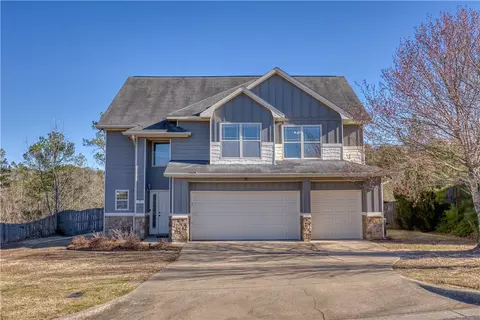 66 Lee Road 2181, Phenix City, AL 36870