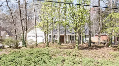 3708 Hamilton Rd, Opelika, AL 36804