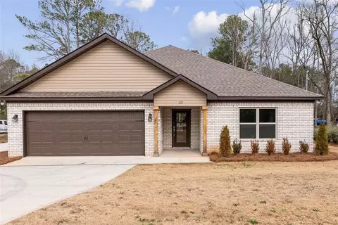112 Morris Ave, Opelika, AL 36801