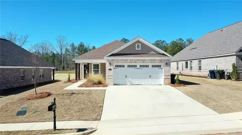 1913 Armistead Ln, Auburn, AL 36830