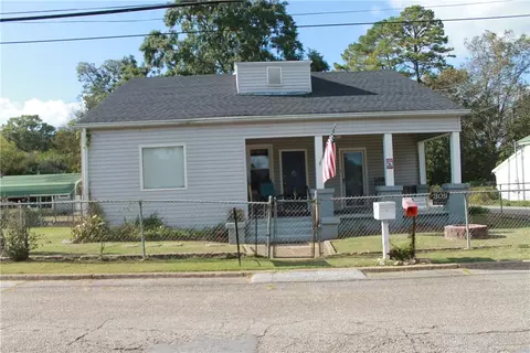 309 N 5th Ave, Lanett, AL 36863