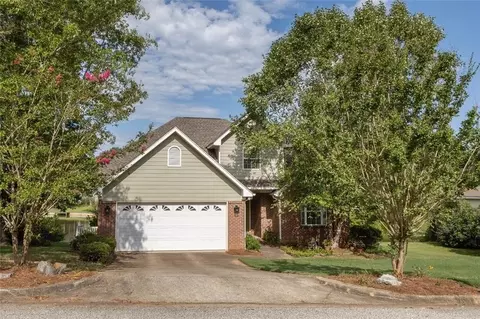 2014 Autrey St, Opelika, AL 36801