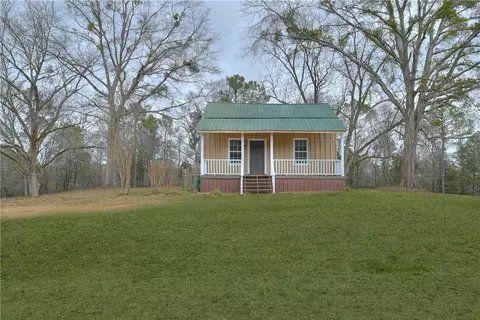 1894 W Lafayette St, Dadeville, AL 36853