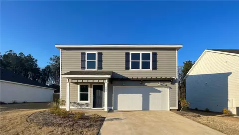 142 Gray St, Opelika, AL 36801