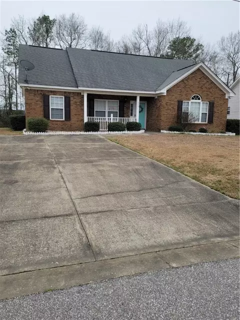515 Hall Ave, Opelika, AL 36804