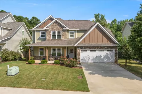1775 Kenai Pass, Auburn, AL 36832