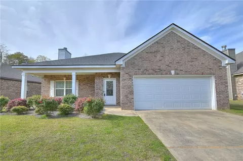 1464 Cloverbrook Cir, Auburn, AL 36832