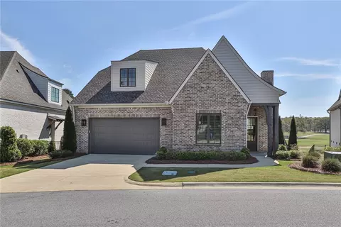 3413 Lakeshore Dr, Opelika, AL 36804