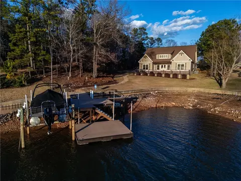107 Curry Pt, Dadeville, AL 36853